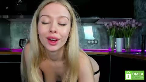 Snapshot of aleksa_cutie chatting on 02/28/25, 12:09 Next stream - 2 dec - online show from 02/28/25, 12:09