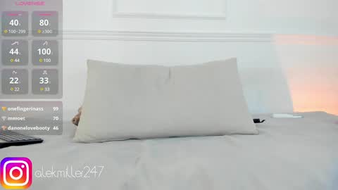 Snapshot of aleksandra_miller chatting on 03/07/25, 03:28 Aleksandra online show from 03/07/25, 03:28