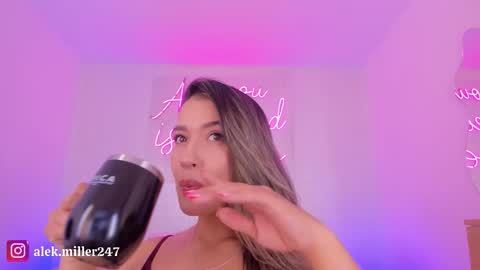 Aleksandra  online show from 03/05/26, 12:45