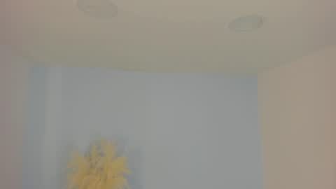 Aleksandra  online show from 07/04/26, 12:44