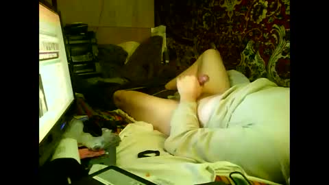 Snapshot of alekss4 chatting on 01/15/25, 11:21 alekss4 online show from 01/15/25, 11:21