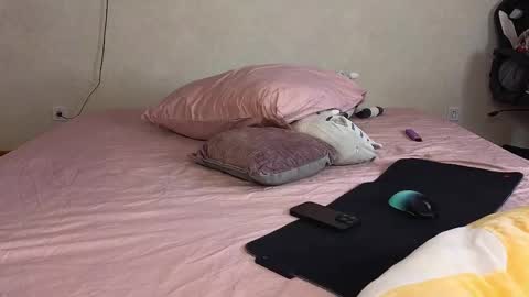 Alena online show from 04/06/26, 05:03