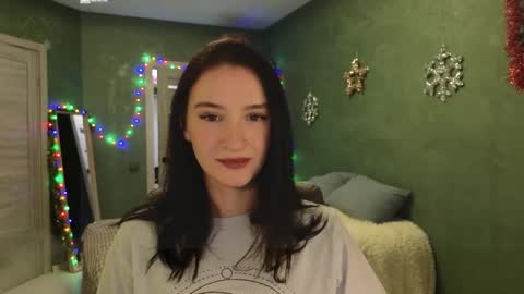 Snapshot of alena_navi chatting on 12/07/24, 04:36 Alena online show from 12/07/24, 04:36