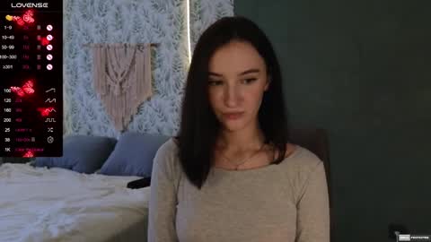 Snapshot of alena_navi chatting on 02/07/25, 10:50 Alena online show from 02/07/25, 10:50