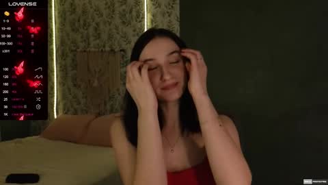 Snapshot of alena_navi chatting on 02/14/25, 05:36 Alena online show from 02/14/25, 05:36