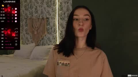 Snapshot of alena_navi chatting on 03/01/25, 01:51 Alena online show from 03/01/25, 01:51