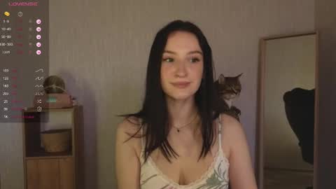 Alena online show from 05/30/26, 02:36