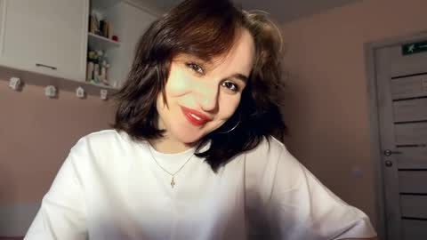 Nora online show from 04/01/26, 04:48