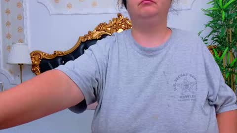 alesha_arabian_ online show from 06/16/26, 12:57