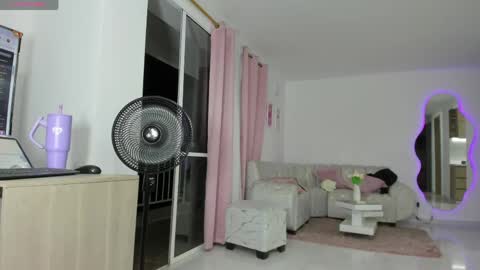 alesia online show from 04/03/26, 01:25