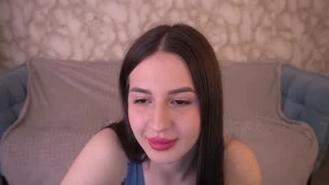 alesiadessmond online show from 06/11/26, 07:23