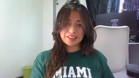 Snapshot of aleska_dollx chatting on 02/08/26, 06:55 QUEEN OFF MILk IM BACK 15 NOV online show from 02/08/26, 06:55