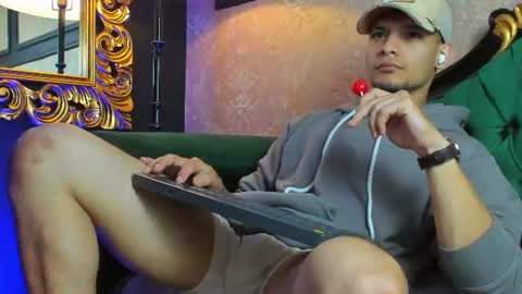 Alessandro King online show from 07/20/26, 10:01