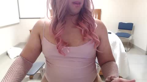 Snapshot of alessalindo840 chatting on 02/02/25, 04:59 AlessaBabyGirl840 online show from 02/02/25, 04:59