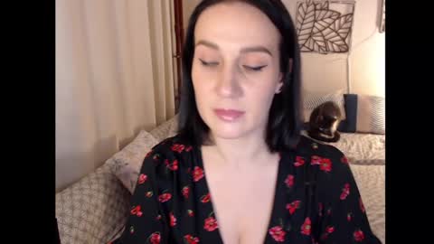 Sandra online show from 02/10/26, 02:10