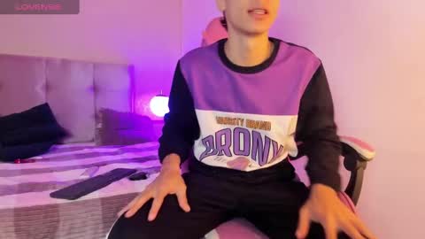 Alessandro Dybala online show from 02/18/25, 11:44