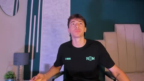 Alessandro Dybala online show from 10/10/25, 12:04