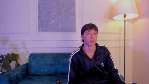 Alessandro Dybala online show from 10/29/25, 11:56