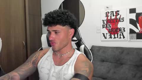 Alessandro Vanni online show from 12/15/25, 02:38