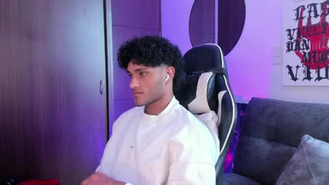 Alessandro Vanni online show from 04/18/26, 02:10