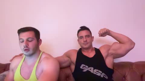 Snapshot of alessandrobuilder chatting on 12/21/24, 08:54 Alessandrobuilder online show from 12/21/24, 08:54