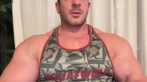 Snapshot of alessandrobuilder chatting on 09/10/25, 09:04 Alessandrobuilder online show from 09/10/25, 09:04