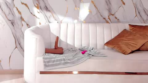 Snapshot of alessaromero chatting on 03/11/25, 01:48 ALESSA ROMERO online show from 03/11/25, 01:48