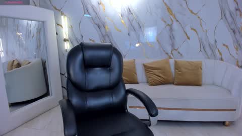 Snapshot of alessaromero chatting on 11/03/25, 07:37 ALESSA ROMERO online show from 11/03/25, 07:37