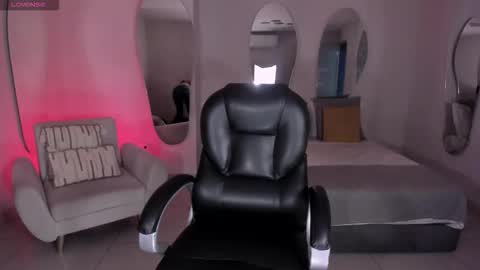 Snapshot of alessaromero chatting on 11/13/25, 07:13 ALESSA ROMERO online show from 11/13/25, 07:13