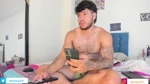 Snapshot of alessia_hot1 chatting on 01/31/25, 01:45 alessia_hot1 online show from 01/31/25, 01:45