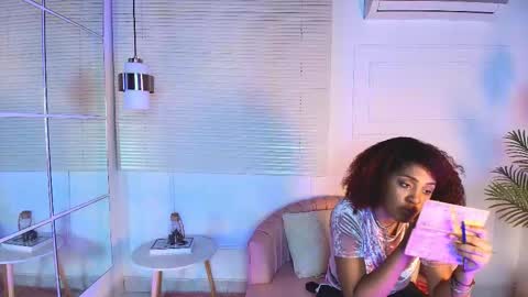 Alejandra  online show from 10/16/25, 12:39