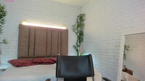 Alessia  Everyday From 0530 to 1430 Col Time online show from 02/05/25, 11:44