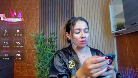 Alessia  Everyday From 0530 to 1430 Col Time online show from 03/04/25, 05:24