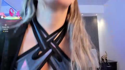 Alessia  Everyday From 0530 to 1430 Col Time online show from 09/10/25, 11:54