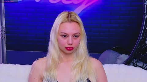 Snapshot of alessiacroft chatting on 05/06/26, 04:19 alessiacroft online show from 05/06/26, 04:19
