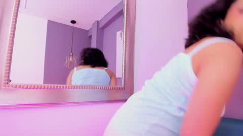 Snapshot of alessiia__ chatting on 11/28/25, 03:09 alessiia__ online show from 11/28/25, 03:09