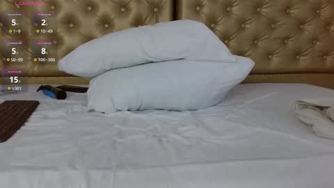 Snapshot of alessiiaa_ chatting on 02/11/25, 01:30 alessiiaa online show from 02/11/25, 01:30