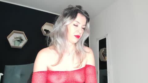 alesys69 online show from 01/28/25, 03:04