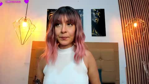 Aleszia online show from 09/17/25, 08:10