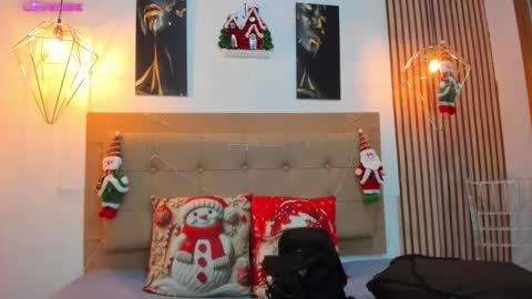 Aleszia online show from 12/03/25, 07:23