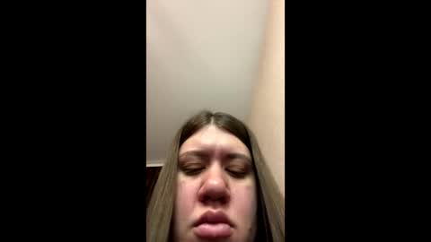 Snapshot of aletta_oushen chatting on 01/07/25, 11:05 Aletta Oushen online show from 01/07/25, 11:05