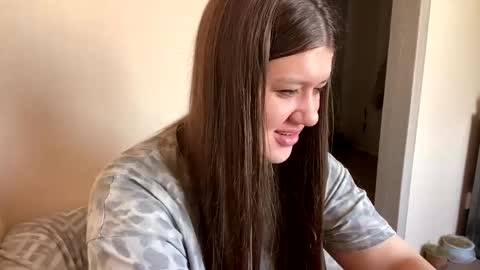 Snapshot of aletta_oushen chatting on 01/25/25, 08:10 Aletta Oushen online show from 01/25/25, 08:10