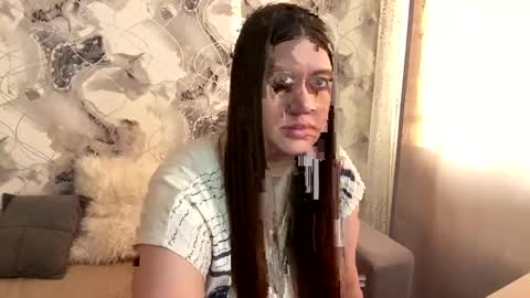 Snapshot of aletta_oushen chatting on 02/02/25, 10:13 Aletta Oushen online show from 02/02/25, 10:13