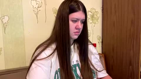 Snapshot of aletta_oushen chatting on 02/08/25, 02:49 Aletta Oushen online show from 02/08/25, 02:49