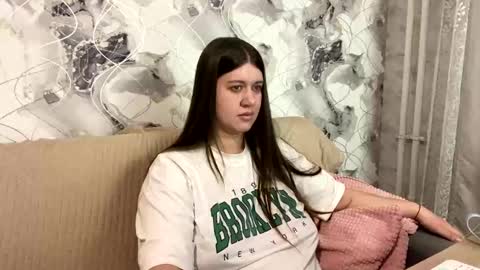 Snapshot of aletta_oushen chatting on 02/21/25, 11:55 Aletta Oushen online show from 02/21/25, 11:55