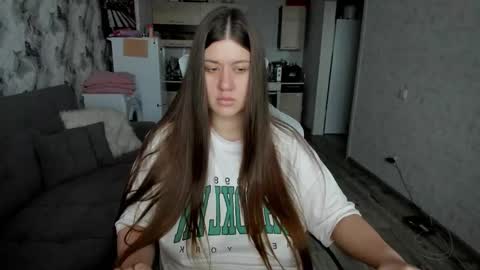 Snapshot of aletta_oushen chatting on 11/27/25, 10:06 Aletta Oushen online show from 11/27/25, 10:06