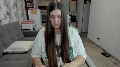 Snapshot of aletta_oushen chatting on 12/03/25, 10:02 Aletta Oushen online show from 12/03/25, 10:02