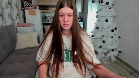 Snapshot of aletta_oushen chatting on 12/14/25, 08:09 Aletta Oushen online show from 12/14/25, 08:09