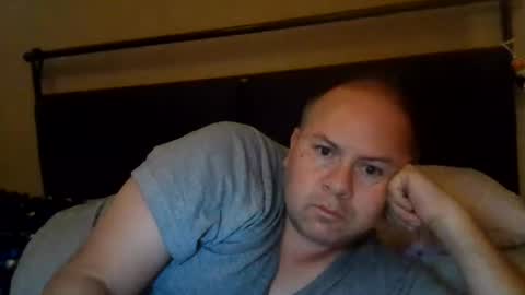 Snapshot of aleveg__101 chatting on 07/21/26, 04:15 aleveg__101 online show from 07/21/26, 04:15