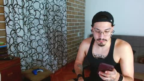 Snapshot of aleviz chatting on 02/15/26, 07:51 aleviz online show from 02/15/26, 07:51